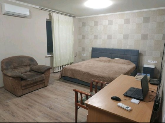 М. Позняки,вул. Б.Гмирі.Продаж просторої 2-х к квартири. Київ