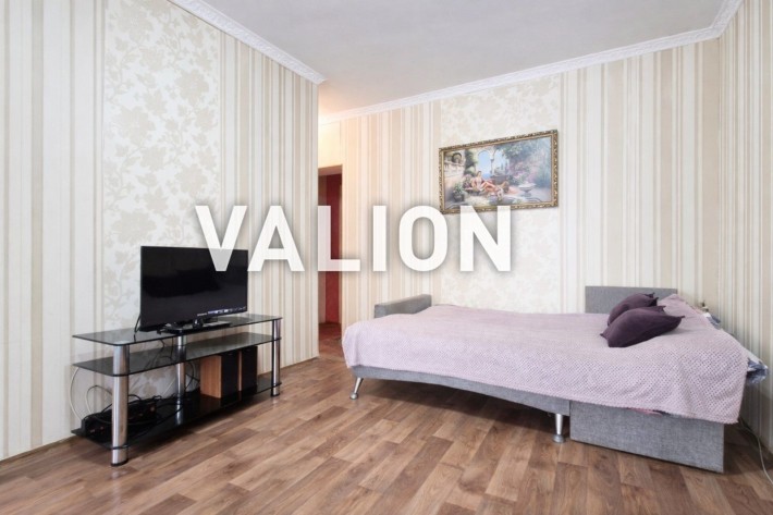 БЕЗ % Продаж 3 кім. квартири, вул. Новодарницька, 23/7, Дарницький - фото 1