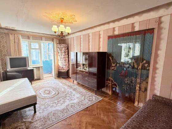 Без комісії! Метро Дарниця Продаж 2к квартири Вул. Будівельників Киев