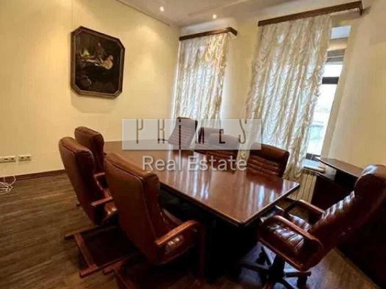 Продаж 5к квартири під офіс, Шота Руставелі, 30В, метро Олімпійська Киев