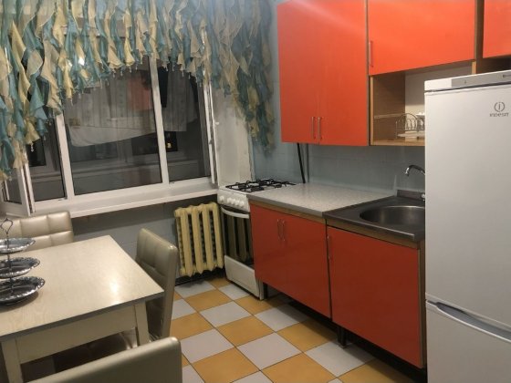 Продаж дуже світлої квартири. Русанівка