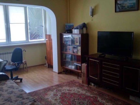 Оболонський проспект, 2а. Метро Обололь 3 хвилини пішки. Київ