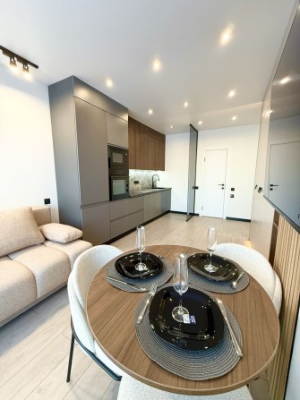 ЖК Грейт, нова квартира з новим ремонтом! - фото 1