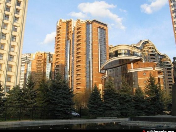 Продаж  УНІКАЛЬНОЇ 3к кв. вул. Старонаводницька, 4в, метро Печерська
