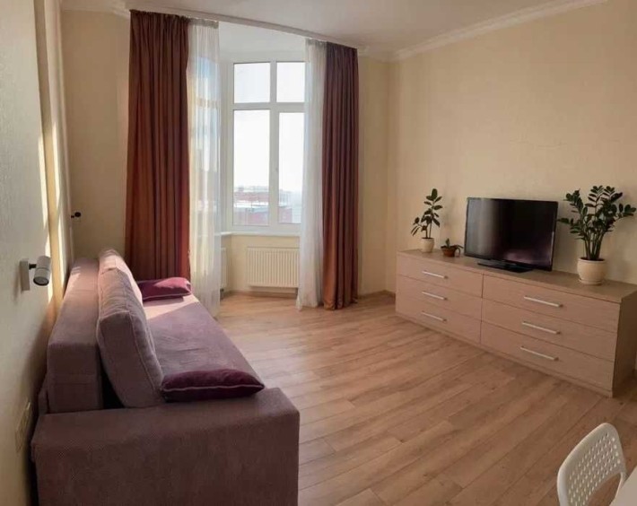 З ПАРКОМІСЦЕМ!Продаж 2к квартири вул. Радунська 2/18, Київ (ТРЦ Район) - фото 1