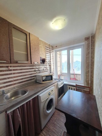 1-к. квартира. Березняківська, 16-Б. Метро Лівобережна. Озеро Тельбін - фото 1