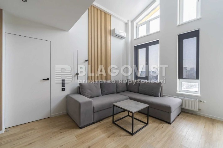 Продаж 2х кім квартири 108кв.м з ремонтом ЖК Комфорт Таун Соцмістечко - фото 1