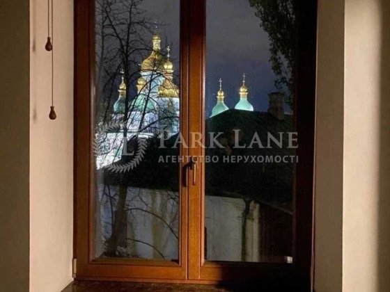 БЕЗ%  Продаж 1К Стрілецька 7/6 Історичний Центр Золоті Ворота Київ