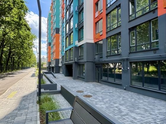 Продам простору 2к кв ЖК Олександрівський. 2поверх вільне планування Чернігів