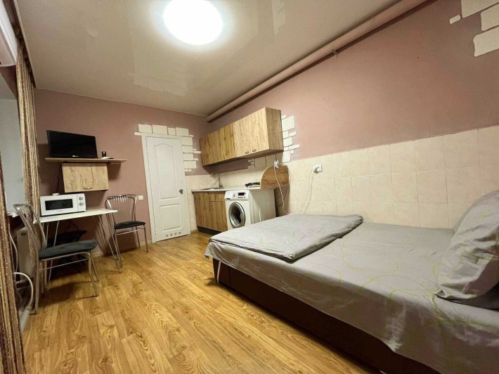 Продам 1-кімнатну квартиру з ремонтом - фото 1