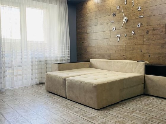 Простора 2-кімнатна квартира Нова Митниця біля Дніпра Черкассы