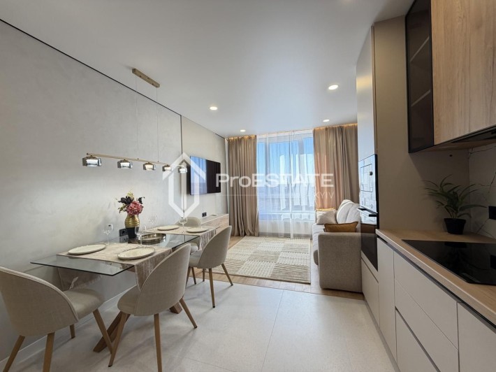 Готова до життя 1-кімн. квартира, 43 м², Варшавський-3 - фото 1