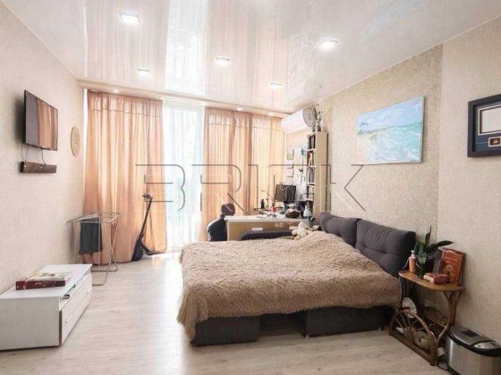 Продаж 1 к квартири ЖК Либідь Палац України Каземіра Малевича
