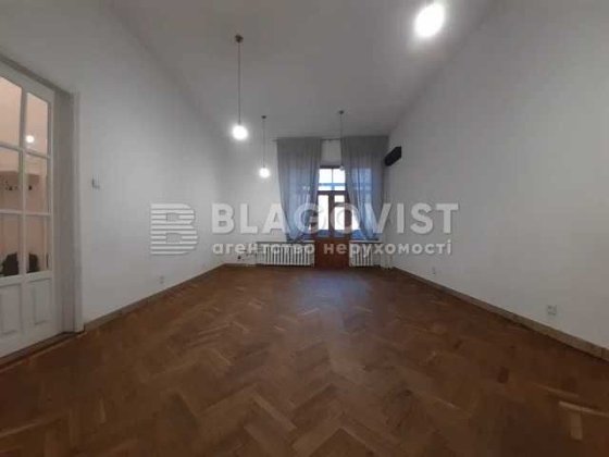 ЦЕНТР!Продам квартиру Велика Васильківська , 41 ст.М"Площа Укр.Героїв" Київ