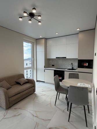 1 кімн в новобудові з ремонтом, по найкращій ціні - фото 1