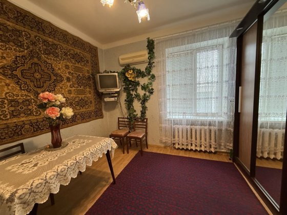 Продам 2к квартира Грушевского центр Днепр Днепр