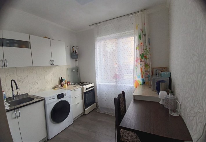 Продаж 1-кімнатноі квартири в Ужгороді - фото 1