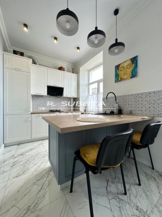 3.к квартира ул. Короленко 70м2 Центр Чкалова Грушевского Артема - фото 1