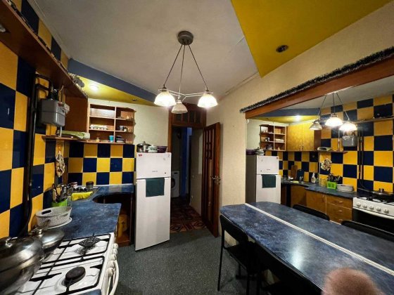 Продам 3 кімнатну квартиру пр. Слобожанський 1 Днепр