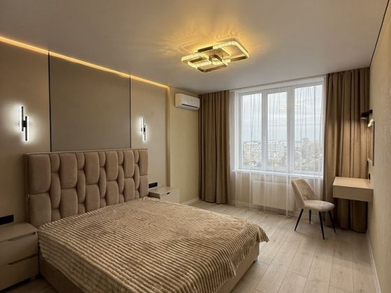 Продаж 2к.кв з якісним ремонтом! Центр міста! Завжди працюють ліфти Черкассы