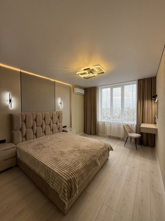 Продаж 2к.кв з якісним ремонтом! Центр міста! Завжди працюють ліфти - фото 1