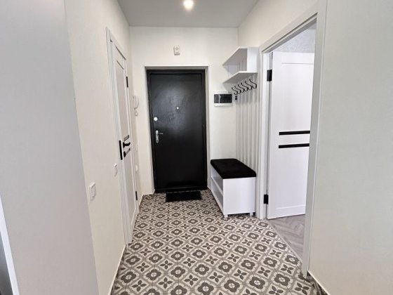 Продам квартиру з класним ремонтом! Новобудова. Стан: заходь і живи. Винница