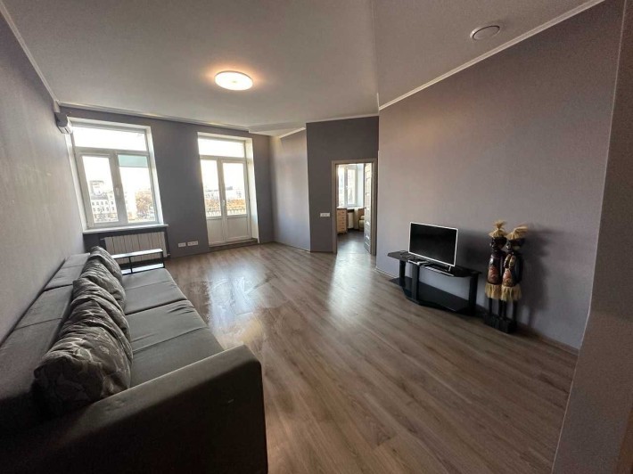 Продаж 3-х кімнатної квартири (95.8 м2) - фото 1