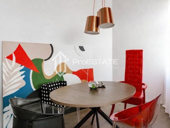 Продаж без % квартири 220 м2 Печерськ вул Є.Коновальця, 36,в Київ