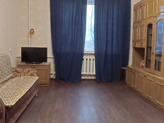 продам 1кім  квартиру.47кв.м  на пр .Мазепи Дніпро