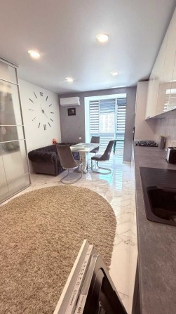 Продам 3-к квартиру River Park Набережна Перемога-1 - фото 1