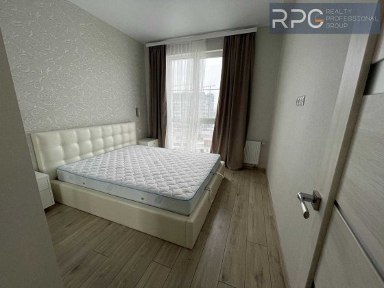 Продаж 1-кімнатної квартири в ЖК "Нова Англія", 37 м²