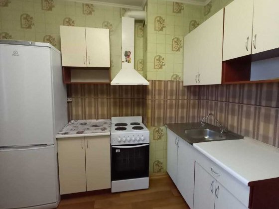 Продаж, 1к. квартира 43м,  м. Осокорки,  10 хв. , вул. Ващенко 1, Киев