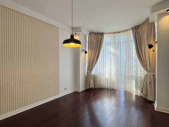 ТОП Центр Золотоустівська 50 продаж 2к квартири Павлівська Дмитрівська Киев