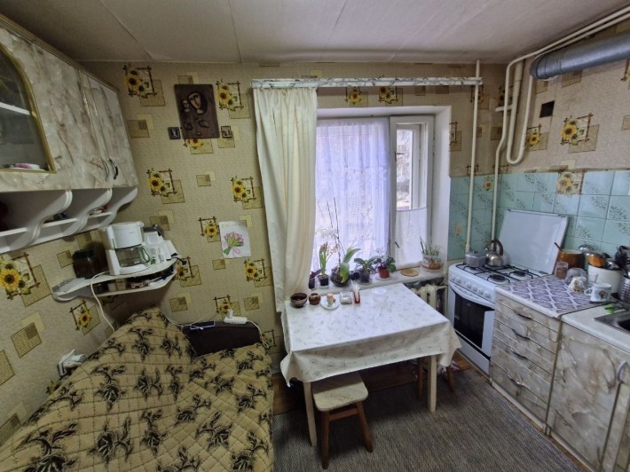 Продажа 1к квартиры,  р-н Солнечный,  Молодогвардейская - фото 1