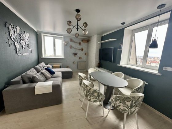 Продаж квартири, в центрі міста, в яку закохуєшся з першого погляду. Черкассы