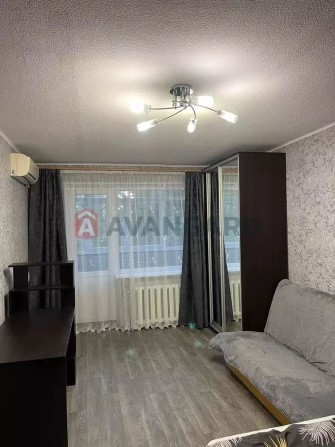 Продам 1 комнатную квартиру кирпичный дом Левый берег отличное место - фото 1