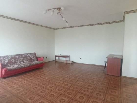 Продам большую 1 комн. квартиру Дніпро