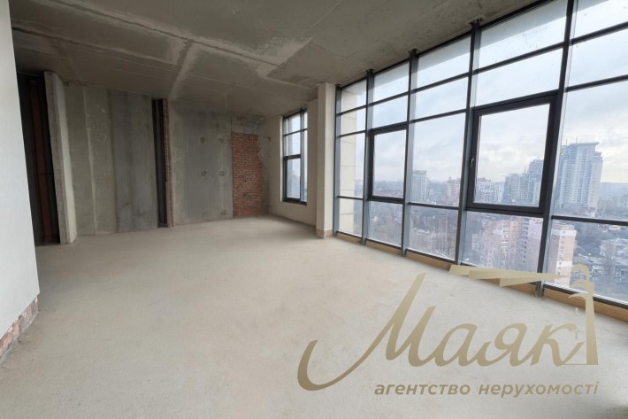 Продажа видового пентхауса ЖК Новопечерские Липки ул. Верхогляда - фото 1