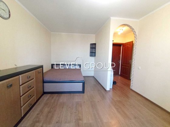 Продам 1кім квартиру,з ремонтом, 34м2, вул. Гната Юри, Святошинський Киев