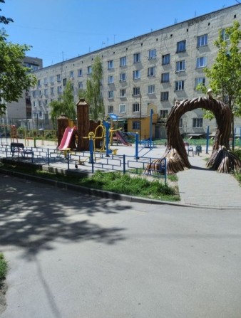 Продати 2 кімнатну квартиру на Лялі Ратушній - фото 1