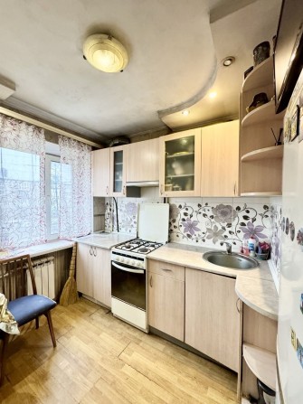 Сертифікат беремо. Продам 2к хрущевку пр. Поля/Вакуленчука - фото 1