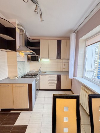 2 кімнатна квартира Йорданська Оболонь Лайоша Гавро набережна - фото 1