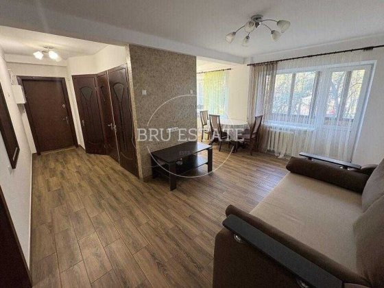 Продам 2 к вул.Миропільська вулиця, 31-А   м.Чернігівська Київ