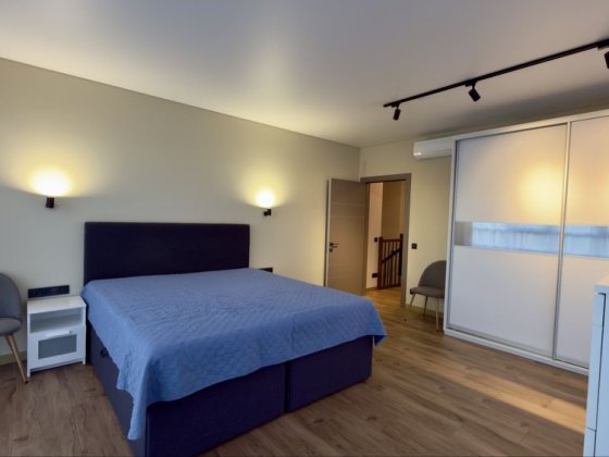 Квартира 135 кв,з ремонтом краєвид на Київ, Генератор ЖК Бережанський Київ