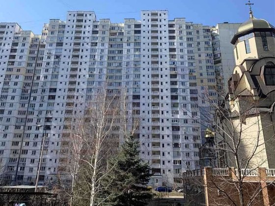 Продам 1-К квартиру на Троєщині в сучасному будинку