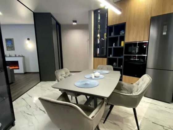 Продається 2к.квартира з  ремонтом в Центрі, Велика Васильківська, 131 Киев