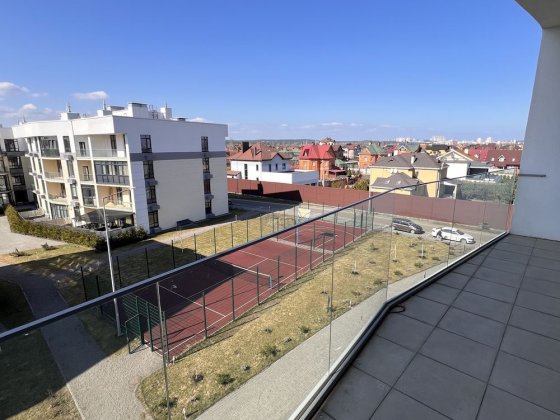 Двокімнатна квартира на газу поруч з р.Дніпро. Оболонь