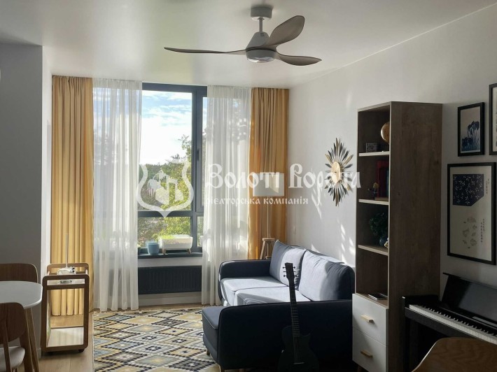 Квартира, 1к. Дизайнерський ремонт. Квітки Цісик, 32, Пуща-Водиця - фото 1