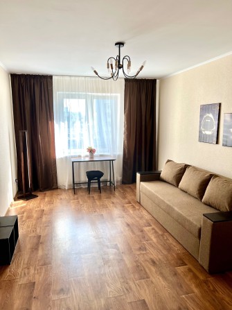Продажа 2-комнатной квартиры - фото 1