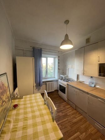 Продам 4х-кімнатну квартиру! Ленінградьска пл. Терміново! - фото 1